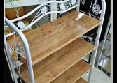 Hutches & Display Cabinets