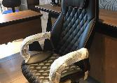 Chairs & Recliners
