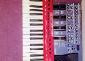 Pianos & Klavye