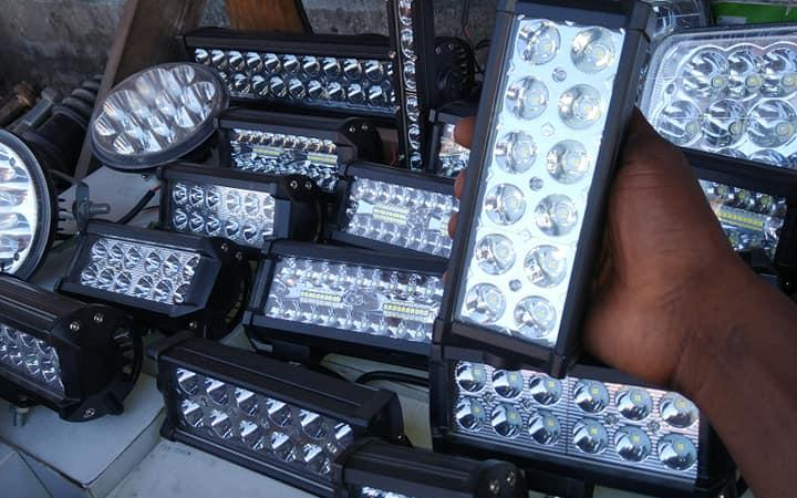 Elektwonik Machin