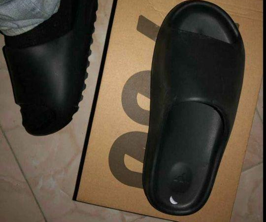 Sandal