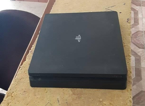 Sony Playstation 4