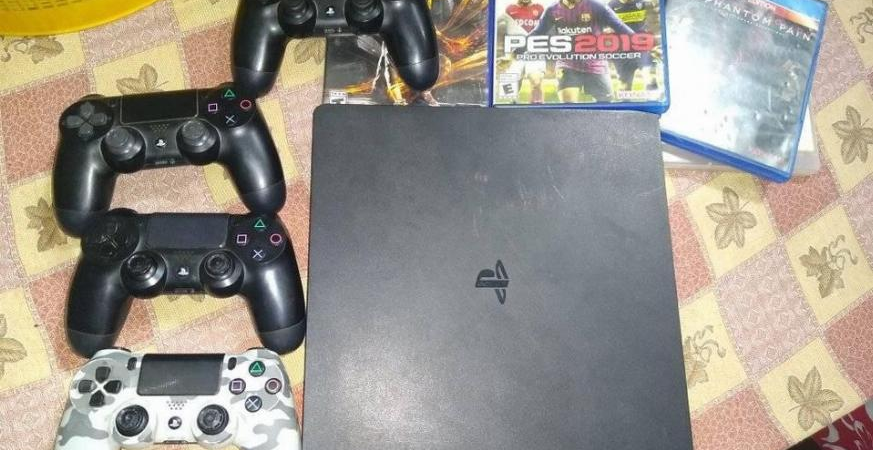 Sony Playstation 4